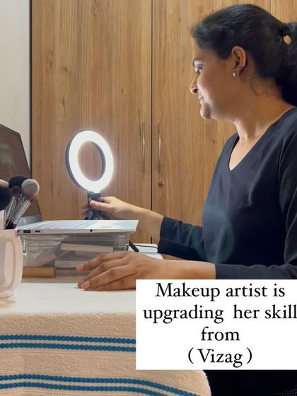 Shikha Agarwal - Personal Self-Makeup Classes My Teaching Style: One-on-One Sessions photo 63