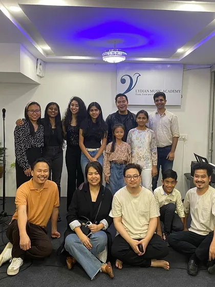 Another happy group from a different session of our Fall Performance Lab series. We keep the groups small to ensure a comfortable and intimate atmosphere.