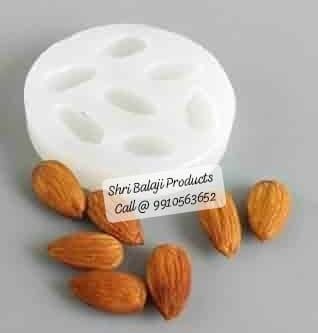 This almond-shaped silicone mold is great for creating detailed, realistic nut shapes for chocolates or decorative elements for soaps and candles.