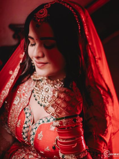 Somesh Chaurasiya - Wedding Photography & Cinematography The Radiant Bride: Solo Portraits photo 35