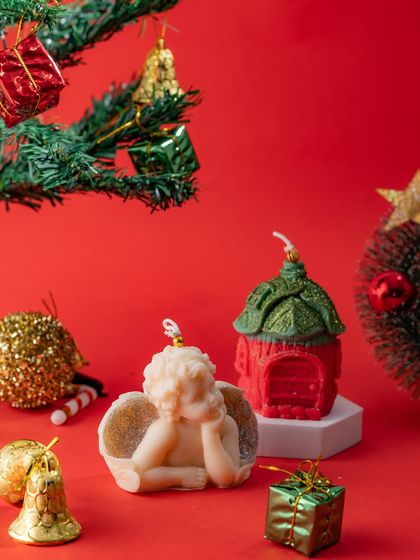 Sculptural Art: Pillar & Figurine Candles photo 22