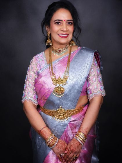 Vidya Naveen - Makeup, Styling & Cultural Arts Classes Bridal & Special Occasion Makeovers photo 19