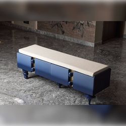 media-item