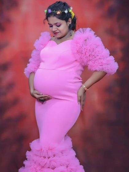 Costume Bank - Photoshoot & Videography Packages Maternity & Family Portraits photo 49