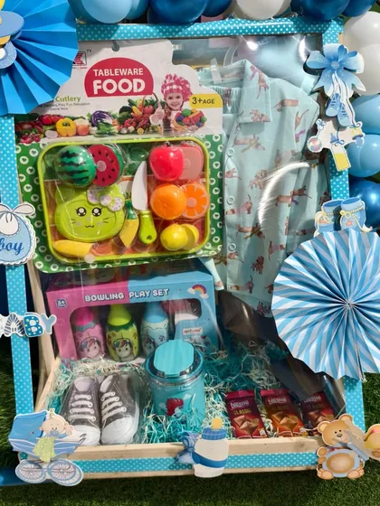 Another angle of the blue-themed first birthday hamper, ready to be gifted.