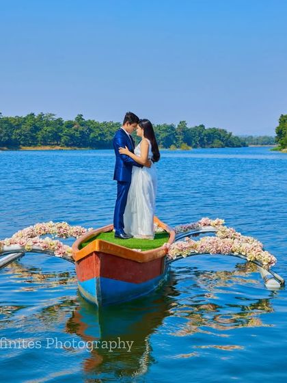 Innfinites Photography - Pre-Wedding Photoshoot & Film Lakeside Romance & Lush Gardens photo 10