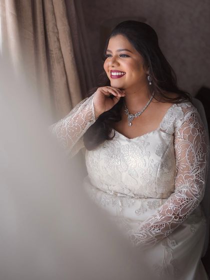 Christian & Modern White Weddings photo 38