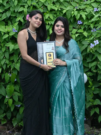 Congratulations to this bright artist on her graduation. The certificate and trophy are symbols of her commitment, and I am excited to see the beautiful work she will create in the future.