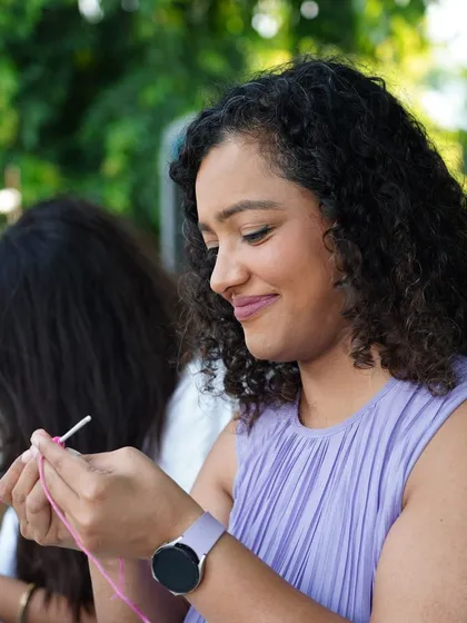 Look at the happy focus on this participant's face. This is the magic of crochet, you get completely absorbed in the craft and the world just melts away.
