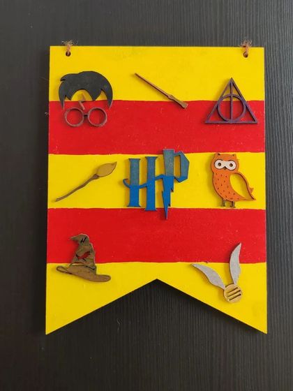 The finished product from one of my DIY kits! A super cool Harry Potter banner, handmade by a party guest.