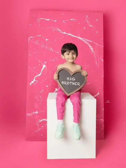 Family & Siblings photo 14