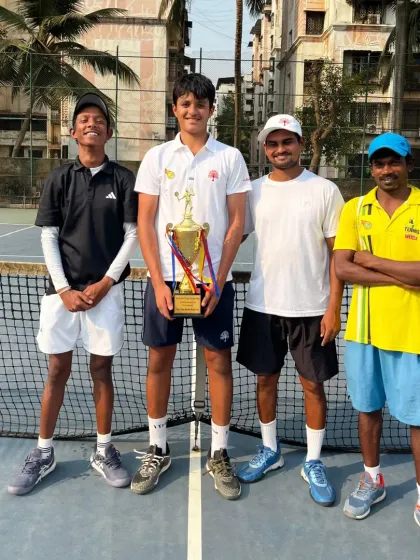 The team celebrating a strong finish at the 2.5 Lac AITA Doubles event.