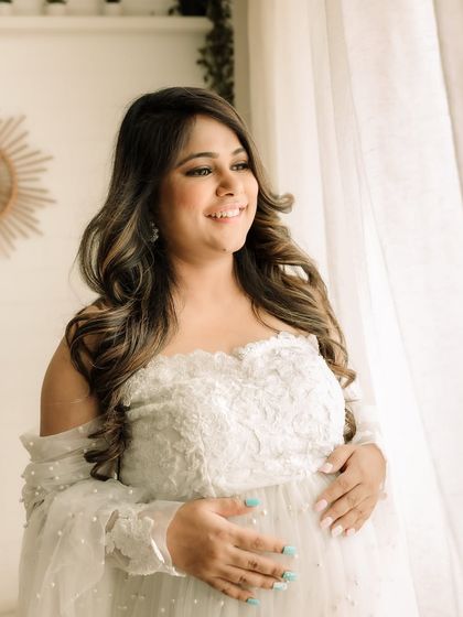 Maternity Portraits: Celebrating Your Glow photo 10