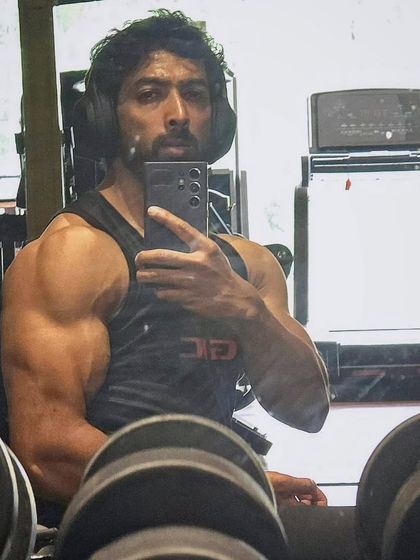 Raghu Ramappa - Fitness & Bodybuilding Coaching Strength & Bodyweight Mastery photo 8