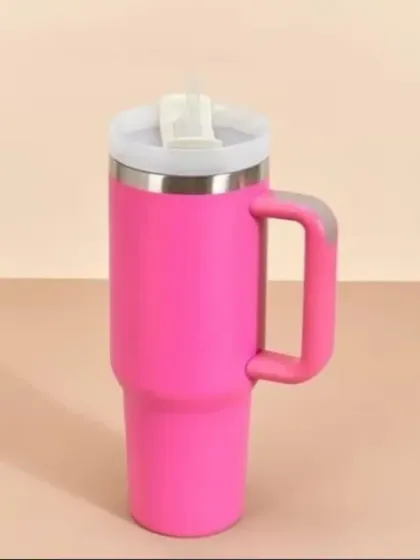 For a pop of color, my 1-liter stainless steel travel mug is also available in this vibrant hot pink. It's a fun and functional accessory.