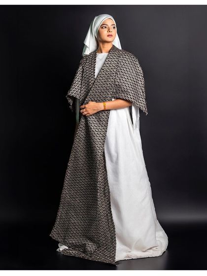 Studio Lookbooks: Contemporary & Gowns photo 6