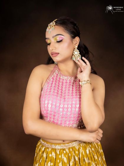 A final look at this vibrant and festive makeup style. This is the kind of look that will make your portfolio pop.