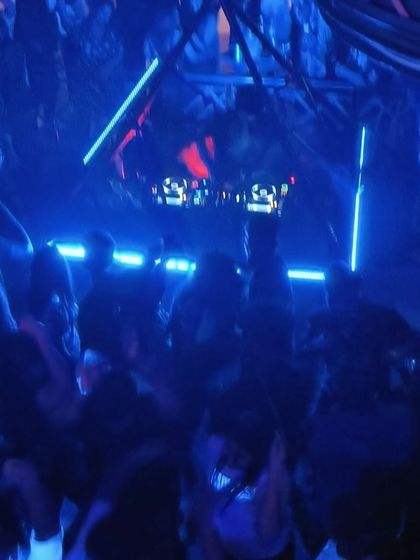 Another angle of the pyramid lighting at The Fixx Bar, this time in blue. The changing colors and patterns keep the visual energy high all night.