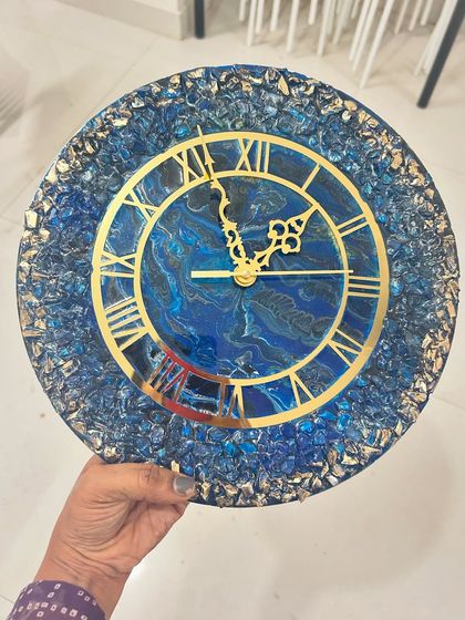 Paint Cafe Studio - Corporate Art Workshops Stunning Resin Art (Clocks, Trays & Decor) photo 3