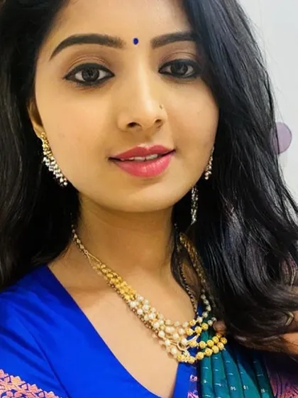 Here is an example of a simple and elegant makeup look. I focused on clean skin, a defined kohl eye, and a soft pink lip to enhance her natural features, making it perfect for a daytime function or a corporate event.