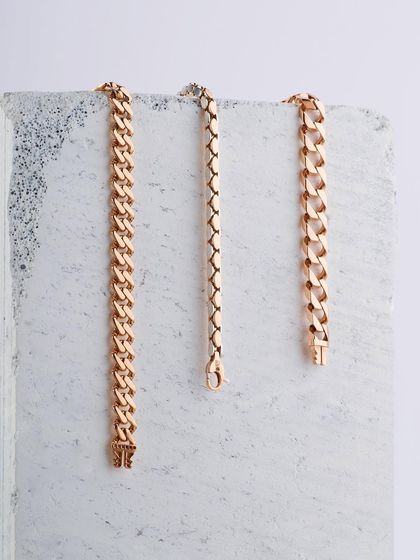 The Brilliance of Detail: Jewelry & Accessory Campaigns photo 27