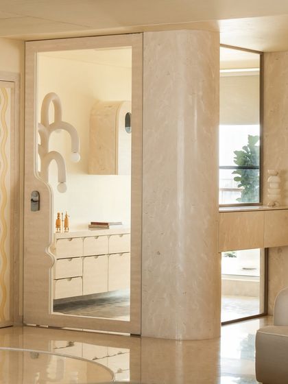 Sculptural Details & Craftsmanship photo 50