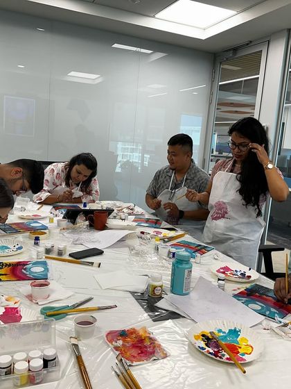 Paint Bar - Corporate Events & Team Building Crafty Creations: Jesmonite & Puzzle Art photo 29