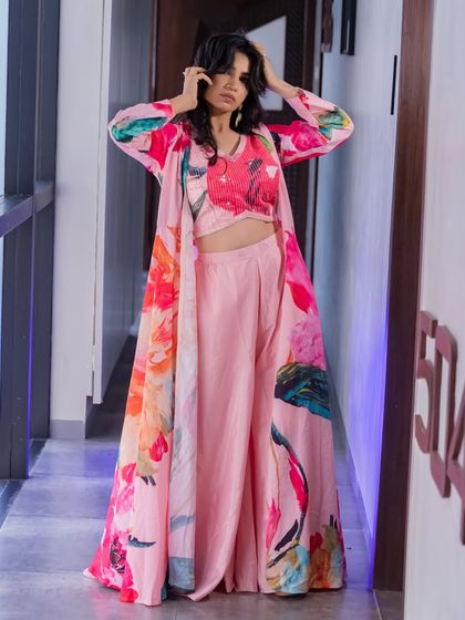 Creative & Photoshoot Looks photo 21