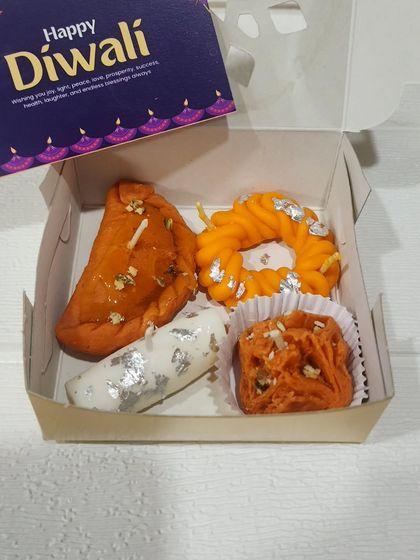 This assorted mithai candle box shows the variety I offer, including Gujiya, Jalebi, and Patissa shapes. Each candle is carefully detailed to look incredibly realistic, making them a delightful surprise for anyone who receives them.