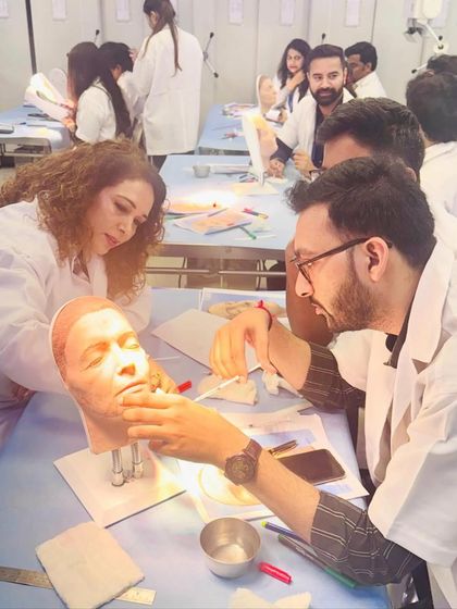 At a hands-on training session at IMMAS Mumbai, I had the pleasure of teaching the art and science of facial injectables. We focused on understanding facial anatomy to achieve balanced, natural-looking results.