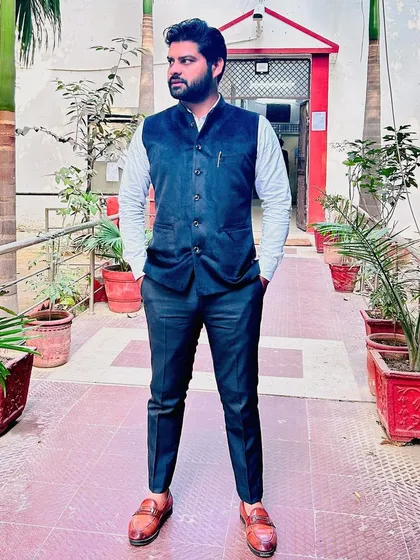 Here I am at the District Court in Gurgaon. I regularly practice in various courts across Delhi NCR to represent my clients in both civil and criminal matters.