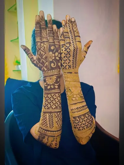 A clear shot of the back-of-hand design, held up to showcase the intricate details.