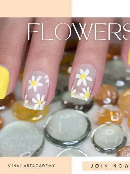 A simple yet beautiful hand-painted daisy design. We teach our students how to create clean, delicate floral patterns for a fresh and cheerful look.