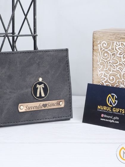 This personalized denim wallet in black features a 'Mr. & Mrs.' charm, making it a wonderful gift for an anniversary or wedding.