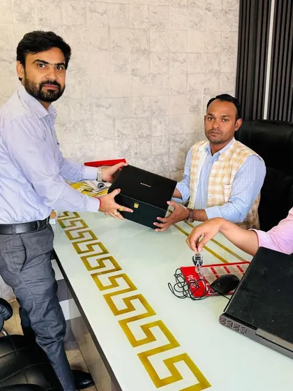 Our team with Architects Ashif Ali and Shahzad Ali in Meerut. We are transforming spaces across the country with a touch of tech and style.