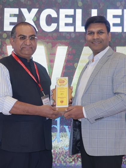A proud moment as we receive the Best Robotics and STEM Solution Award at EGN India, a recognition of our excellence in providing educational solutions.