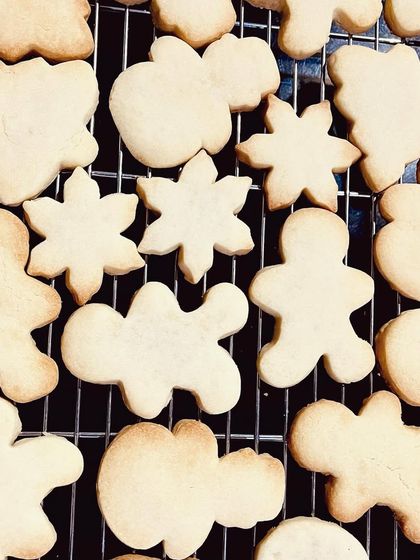 Faraway Feast - DIY Dessert & Party Kits DIY Decorating Kits: Pipe, Sprinkle, and Enjoy! photo 6