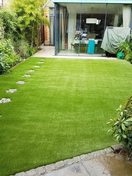 Wall Mind - Artificial Green Grass Lush Garden & Patio Lawns photo 9