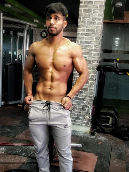 This level of definition in the abs and chest isn't just about motivation. It's about the daily discipline of eating right and training hard, even when you don't feel like it.