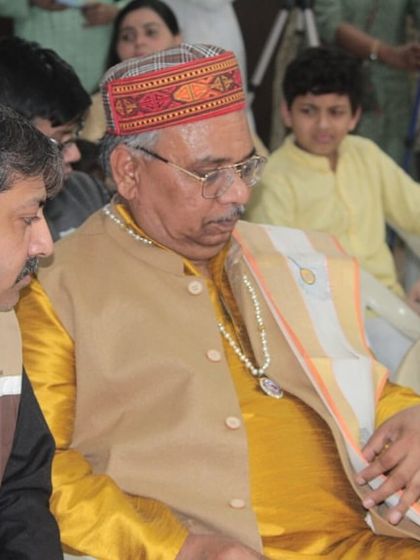 Esteemed guests and senior artists in the audience, whose presence adds immense value to our events.