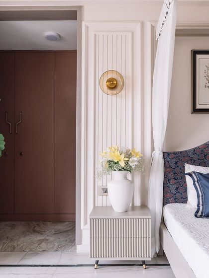 AMU Design Studio - Custom Furniture Design & Manufacturing Elegant Bedrooms photo 12