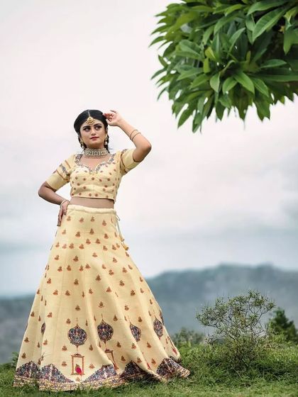 Designer Trends - Bespoke Styling & Alterations for Rentals Statement Lehengas & Gowns photo 11