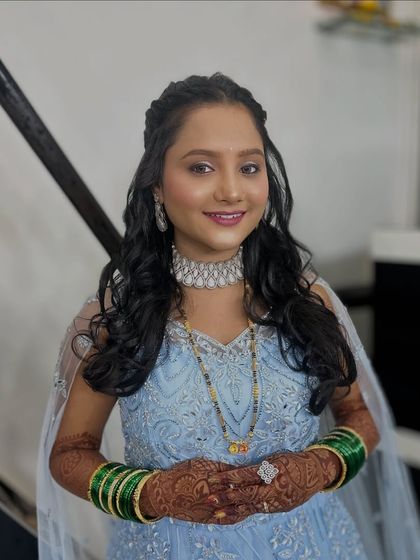 Flawless Looks for Parties & Events photo 17