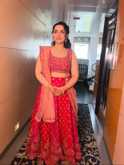 Contemporary Bridal Elegance photo 13