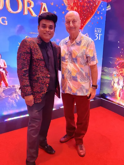 It was an honor to perform for and meet the legendary Bollywood actor Anupam Kher. I often entertain celebrities and VIPs, bringing a special touch of magic to exclusive events and launches.