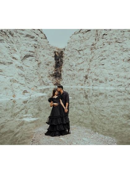 Heart Clickers - Pre-Wedding & Couple Photoshoots Scenic Nature Escapes photo 20