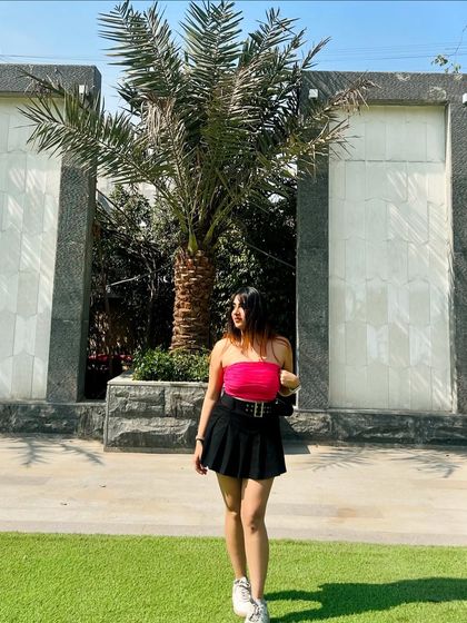 A slightly different angle of the confident and sassy look. This shows how the outfit looks from another perspective.