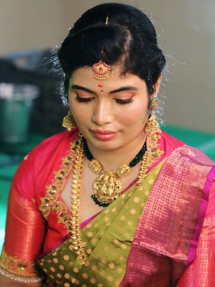 A duplicate image of 74.