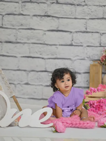 A duplicate of image 272, a beautiful first birthday setup.