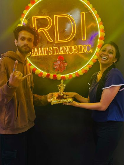 Rami's Dance - Dance Workshops Garba & Dandiya Workshops photo 9